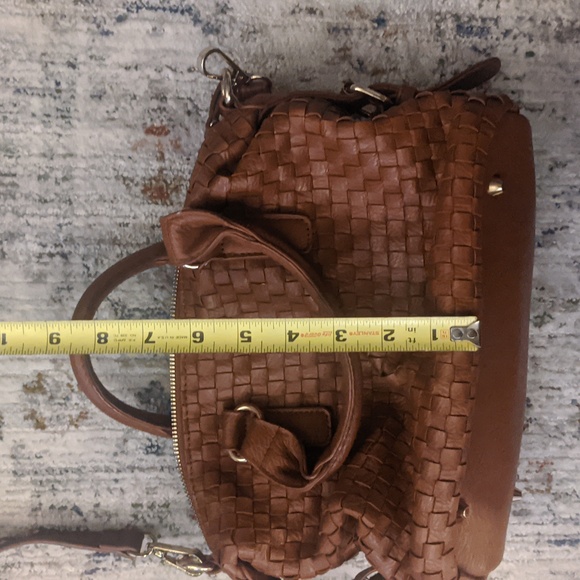 Brown Woven Handbag - Picture 9 of 10